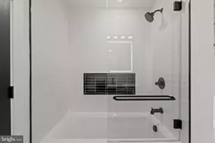 404 W School House Ln, Philadelphia, PA 19144 - Photo 17