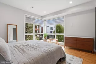 1628 Fitzwater St, Philadelphia, PA 19146 - Photo 19