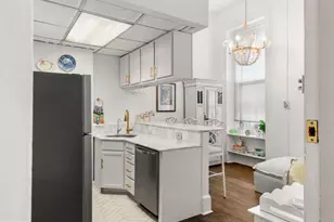 2122 Spruce St, Philadelphia, PA 19103 - Photo 7