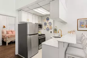 2122 Spruce St, Philadelphia, PA 19103 - Photo 17