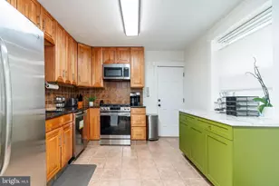 2528 Carpenter St, Philadelphia, PA 19146 - Photo 9