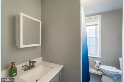 1933 Spring Garden Street #UNIT 3R, Philadelphia, PA 19130 - Photo 7