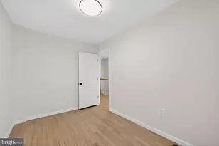 2710 S Fairhill St, Philadelphia, PA 19148 - Photo 9