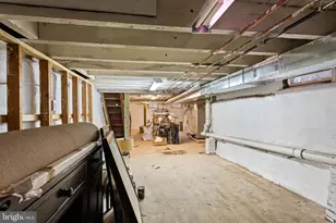 869 N 27th St, Philadelphia, PA 19130 - Photo 29