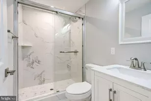 1943 N Leithgow St, Philadelphia, PA 19122 - Photo 19