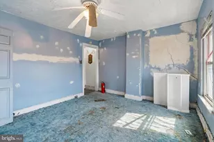 1931 E Albert St, Philadelphia, PA 19125 - Photo 21