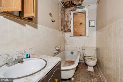 1931 E Albert Street, Philadelphia, PA 19125 - Photo 15