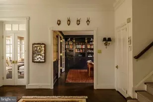 319 W Mermaid Ln, Philadelphia, PA 19118 - Photo 13