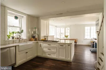 319 W Mermaid Lane, Philadelphia, PA 19118 - Photo 21