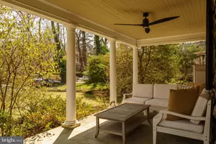 319 W Mermaid Ln, Philadelphia, PA 19118 - Photo 5