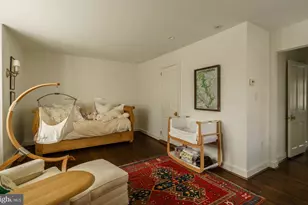 319 W Mermaid Ln, Philadelphia, PA 19118 - Photo 41