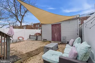 729 Chandler St, Philadelphia, PA 19111 - Photo 23