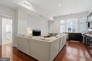 1830 Rittenhouse Square, Philadelphia, PA 19103 - Photo 3