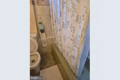 2114 S Rosewood Street, Philadelphia, PA 19145 - Photo 13