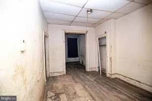 2453 N Bouvier St, Philadelphia, PA 19132 - Photo 25