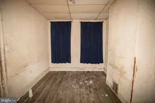 2453 N Bouvier St, Philadelphia, PA 19132 - Photo 29