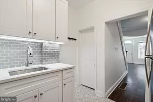 2431 W Seybert St, Philadelphia, PA 19121 - Photo 9