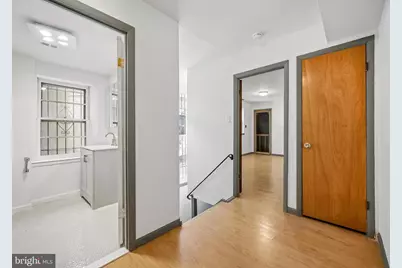 2036 Mount Vernon Street #1R, Philadelphia, PA 19130 - Photo 5