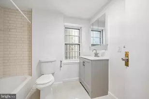 2036 Mt Vernon St, Philadelphia, PA 19130 - Photo 3