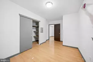 2036 Mt Vernon St, Philadelphia, PA 19130 - Photo 9