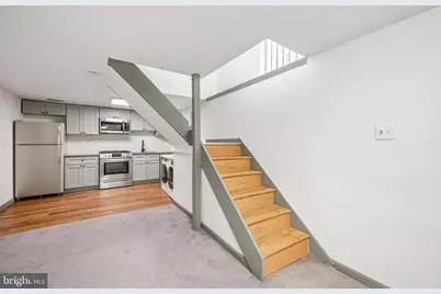 2036 Mount Vernon Street #1R, Philadelphia, PA 19130 - Photo 11