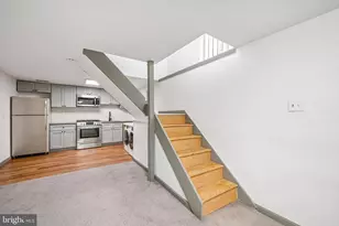 2036 Mt Vernon St, Philadelphia, PA 19130 - Photo 11