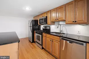 810 N Hancock St, Philadelphia, PA 19123 - Photo 11