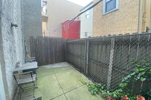 1735 Bainbridge St, Philadelphia, PA 19146 - Photo 9