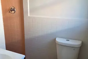 2037 Napfle St, Philadelphia, PA 19152 - Photo 9