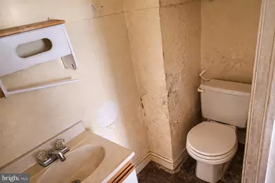 8446 Bayard Street, Philadelphia, PA 19150 - Photo 19