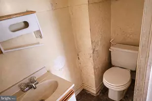 8446 Bayard St, Philadelphia, PA 19150 - Photo 19