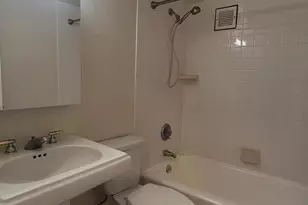 210 Locust St, Philadelphia, PA 19106 - Photo 7