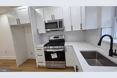 1225 E Cheltenham Avenue, Philadelphia, PA 19124 - Photo 11