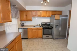 11885 Academy Rd, Philadelphia, PA 19154 - Photo 9