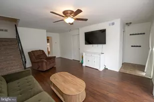 11885 Academy Rd, Philadelphia, PA 19154 - Photo 3