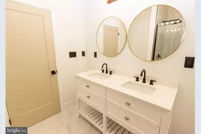 2207 N 4th Street #2, Philadelphia, PA 19133 - Photo 9