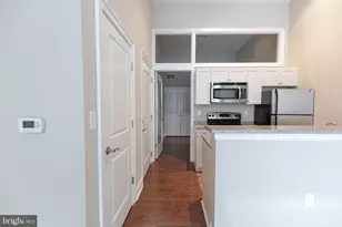 1411-2 Walnut St, Philadelphia, PA 19102 - Photo 15