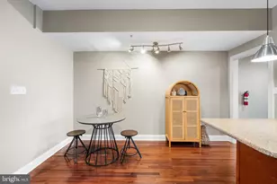 1927 Poplar St, Philadelphia, PA 19130 - Photo 11