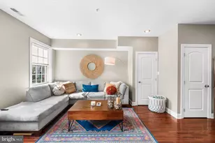 1927 Poplar St, Philadelphia, PA 19130 - Photo 3