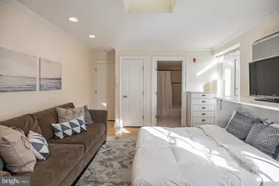 1716 Pine Street #5/3R, Philadelphia, PA 19103 - Photo 17