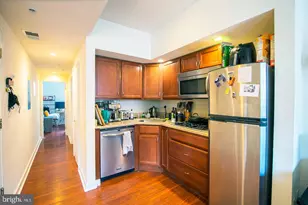 1431 Lombard St, Philadelphia, PA 19146 - Photo 3