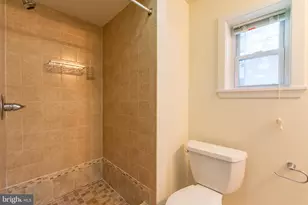 1431 Lombard St, Philadelphia, PA 19146 - Photo 7