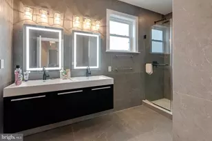 2022 Kimball St, Philadelphia, PA 19146 - Photo 21