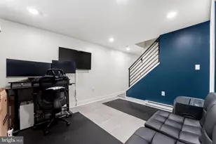 132 Shurs Ln, Philadelphia, PA 19127 - Photo 37