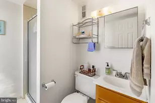 1608 Swain St, Philadelphia, PA 19130 - Photo 13