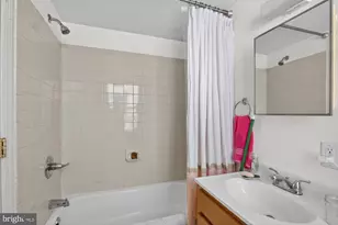 1608 Swain St, Philadelphia, PA 19130 - Photo 9