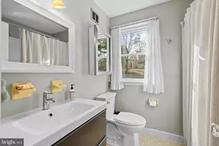 8720 Stenton Ave, Philadelphia, PA 19118 - Photo 37