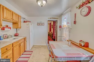 1918 E Lehigh Ave, Philadelphia, PA 19125 - Photo 15