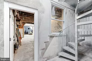 1152 S 15th St, Philadelphia, PA 19146 - Photo 25