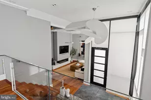 519 Bainbridge St, Philadelphia, PA 19147 - Photo 3